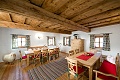 Apartmnov dom Stoffngut, Tweng
