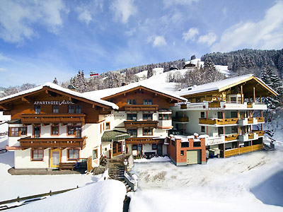 HotelAstride U - Saalbach