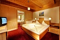 Hotel Sunny, Slden