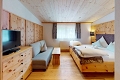 Hotel Alpenstolz, Mieders