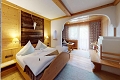 Hotel Alpenstolz, Mieders