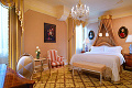 Hotel Imperial, Viede