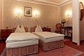 Hotel Savoy, Viede