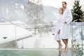 Hotel Crystal, Fgen