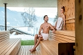 Hotel Crystal, Fgen