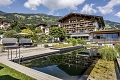 Hotel Crystal, Fgen