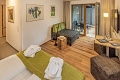 Hotel Crystal, Fgen