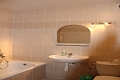 Hotel Kras, Roava