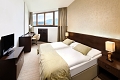 Hotel Grand, Jasn