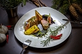 Hotel Grand, Jasn