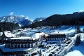 Hotel Grand, Jasn