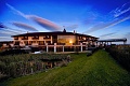 Hotel International, Vek Lomnica