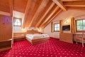 Hotel Tolderhof, Prato alla Drava