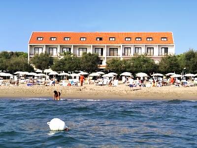 ubytovanie Hotel Schuhmann - Paestum, Kampnia