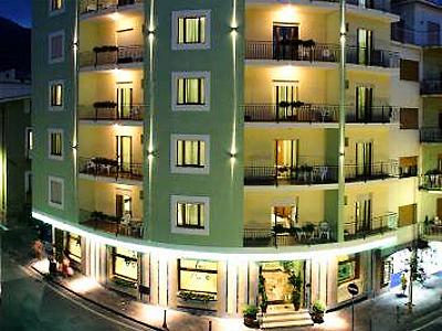 Hotel Tourist - Sorrento, Kampnia