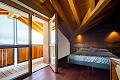 Hotel La Chance, Pila 1800