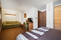 Hotel La Chance, Pila 1800