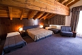 Hotel Etoile de Neige, Pila 1800