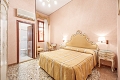 Hotel Basilea, Bentky